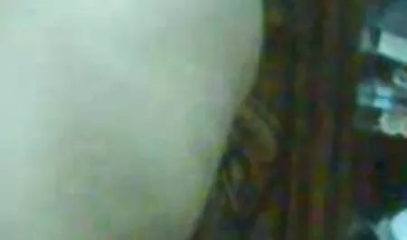 ناپدری خر فیلم سکسی برادر را به نام زن ایجاد می کند و او را عضو می کند.
