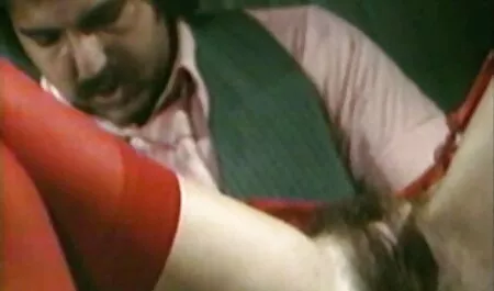 یک مرد, انجمن در sexخواهر وبرادر خانه با پریا اعتماد